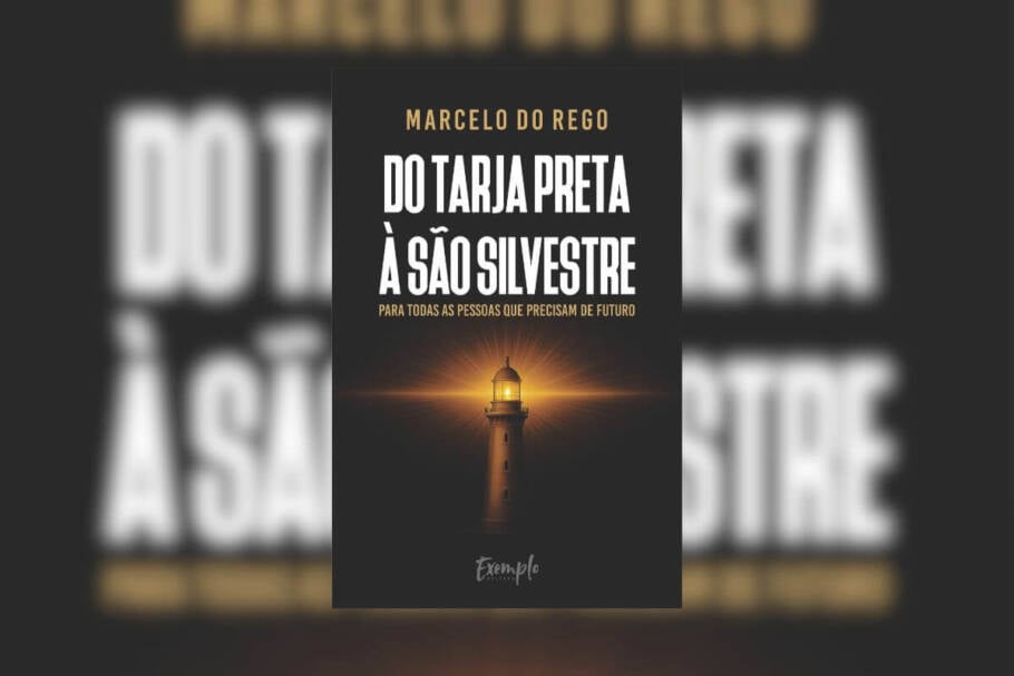 Capa do livro "Do Tarja Preta à São Silvestre", com um farol em um fundo preto e o nome do livro em branco no topo