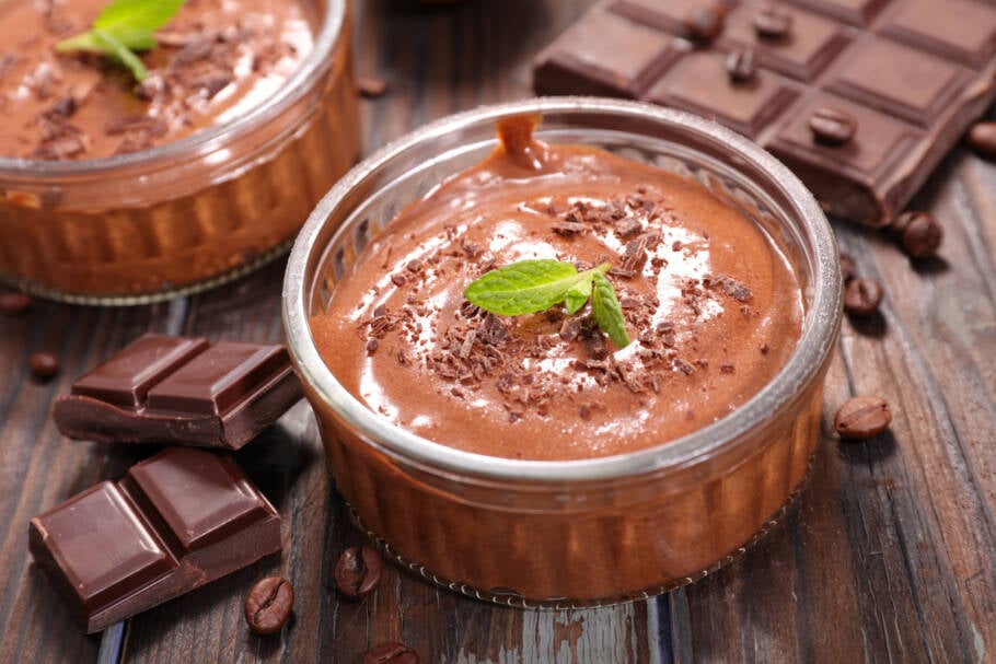 Mousse de chocolate com apenas dois ingredientes