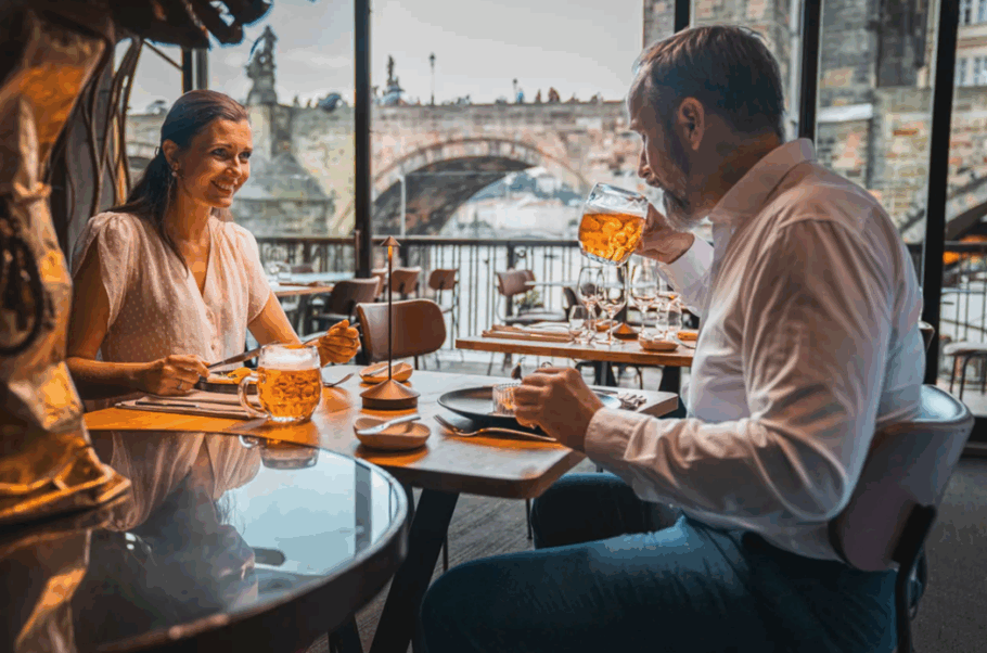 Zoológico cervejeiro de Praga: animais, natureza e cerveja artesanal