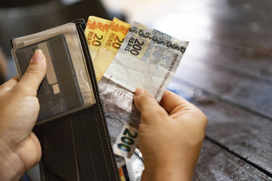 Sem controle, planejamento e consciência dos gastos, qualquer valor pode se tornar insuficiente