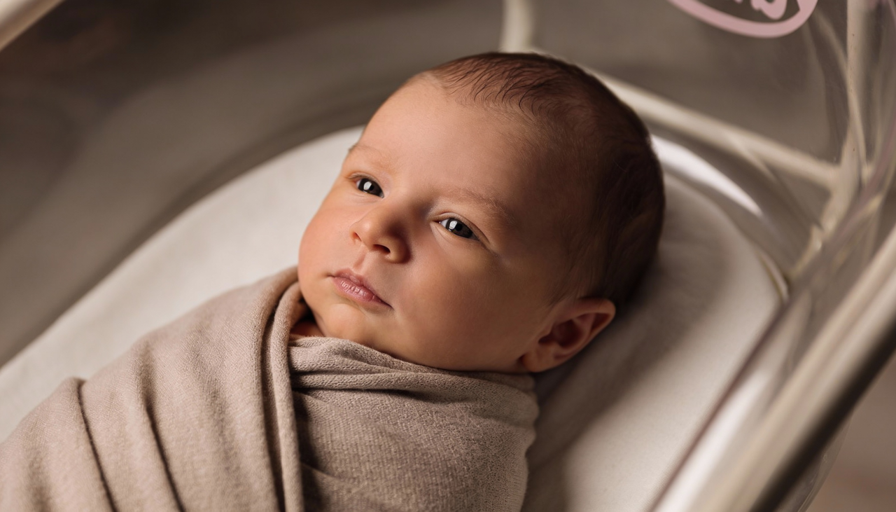 Pais buscam nomes que evocam poder porque acreditam que a linguagem molda a percepção social e a própria autoestima do indivíduo em crescimento