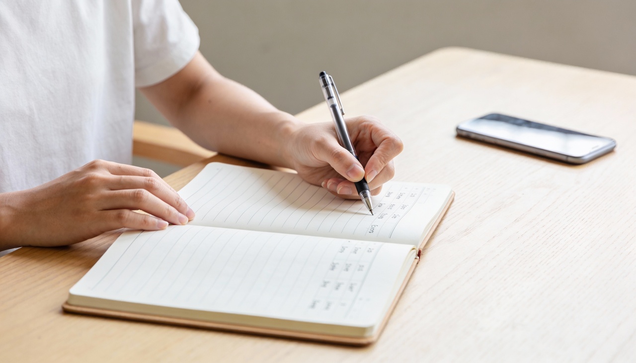 O estresse constante distorce a maneira como as pessoas enxergam suas obrigações diárias e compromissos urgentes