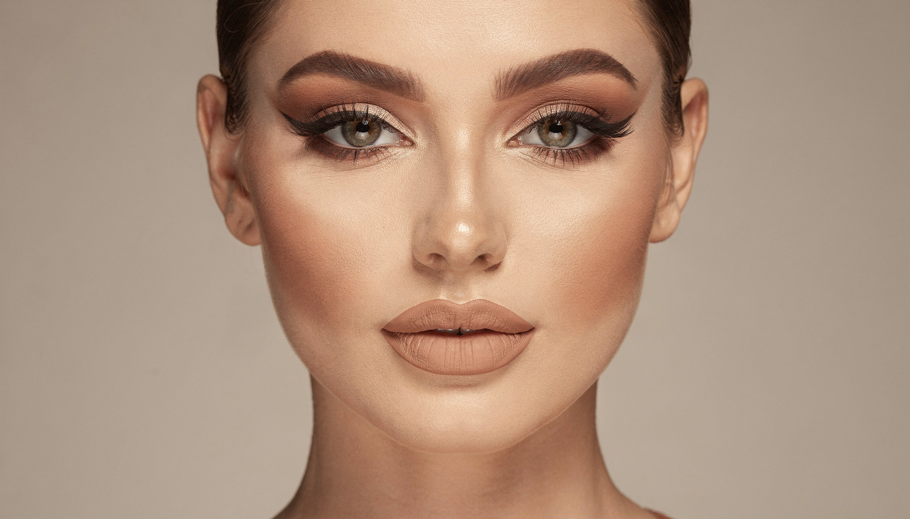 Nesse ambiente, influenciadoras digitais foram decisivas, e Kylie Jenner se tornou um dos maiores símbolos