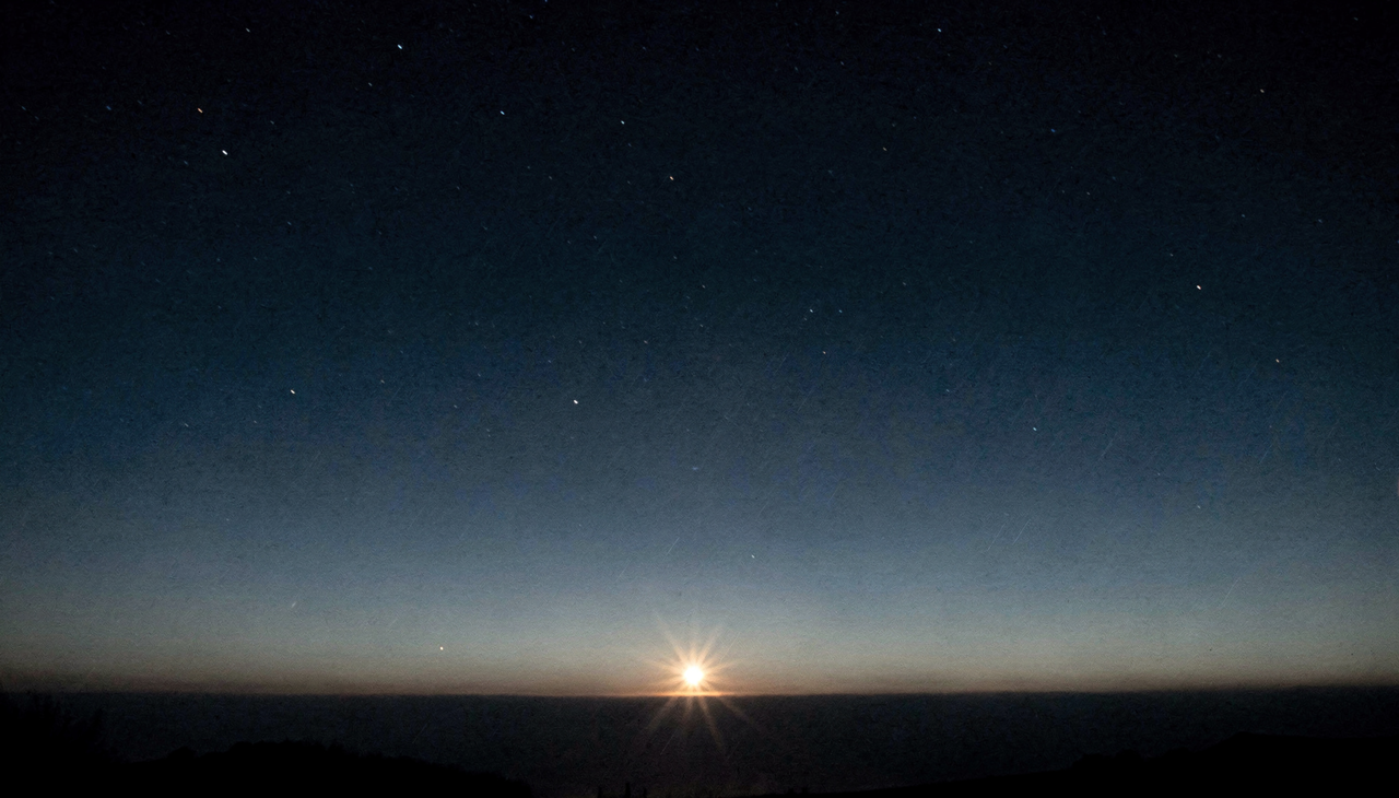 a cintilação indica que a atmosfera está interferindo na observação, principalmente quando a estrela está baixa no horizonte