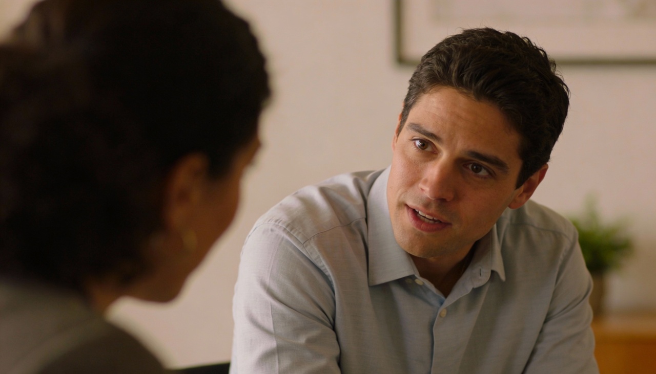 A postura ereta e o contato visual moderado comunicam segurança antes mesmo de qualquer palavra ser dita