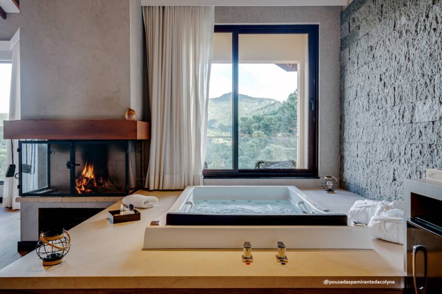Mirante da Colyna Quarto loft hidromassagem