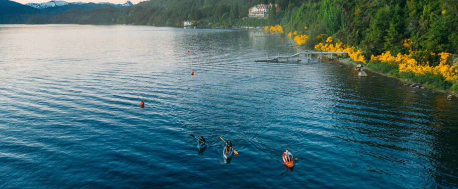 O verão na região de Neuquén é um convite para entrar na água