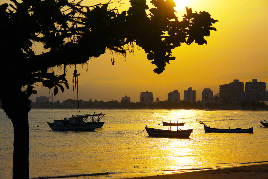 Praia do Camaroeiro, em Caraguatatuba, litoral norte de SP, que faz parte do Roteiro