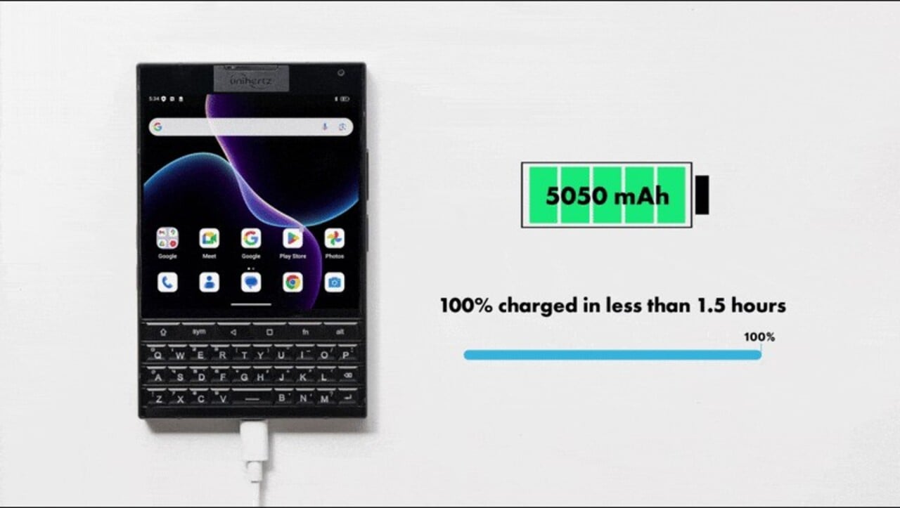 O Titan 2 traz um design que lembra os clássicos celulares com teclado físico, mas com tecnologia completamente atualizada – Fonte: (Divulgação/Unihertz)