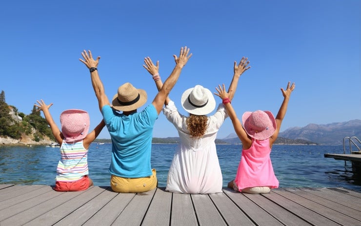 Pediatra recomenda 6 cuidados essenciais para garantir uma viagem prazerosa com os pequenos