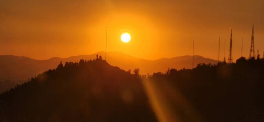 Vista do Cerro Cerro San Cristóbal ao entardecer