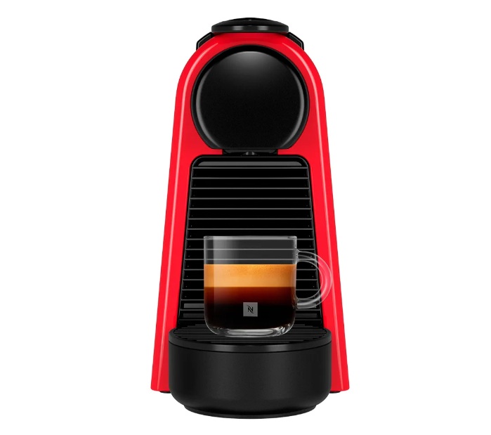 A Essenza Mini na cor vermelha, custa R$454,41 no Mercado Livre