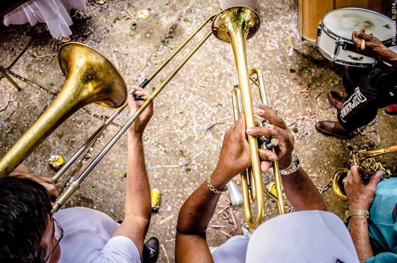 Bloco Bastardos é um dos destaques da terça-feira