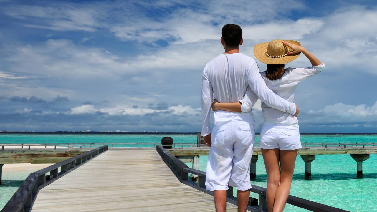 Quer viajar com conforto gastando pouco? Confira o passo a passo completo para organizar o roteiro perfeito e barato para as próximas férias.