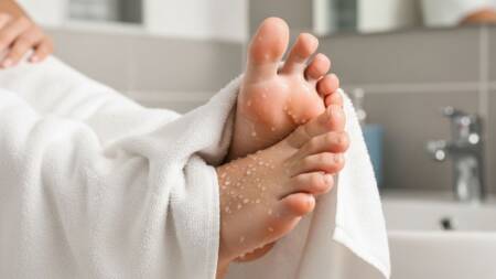 A limpeza profunda remove resíduos acumulados ao longo do dia