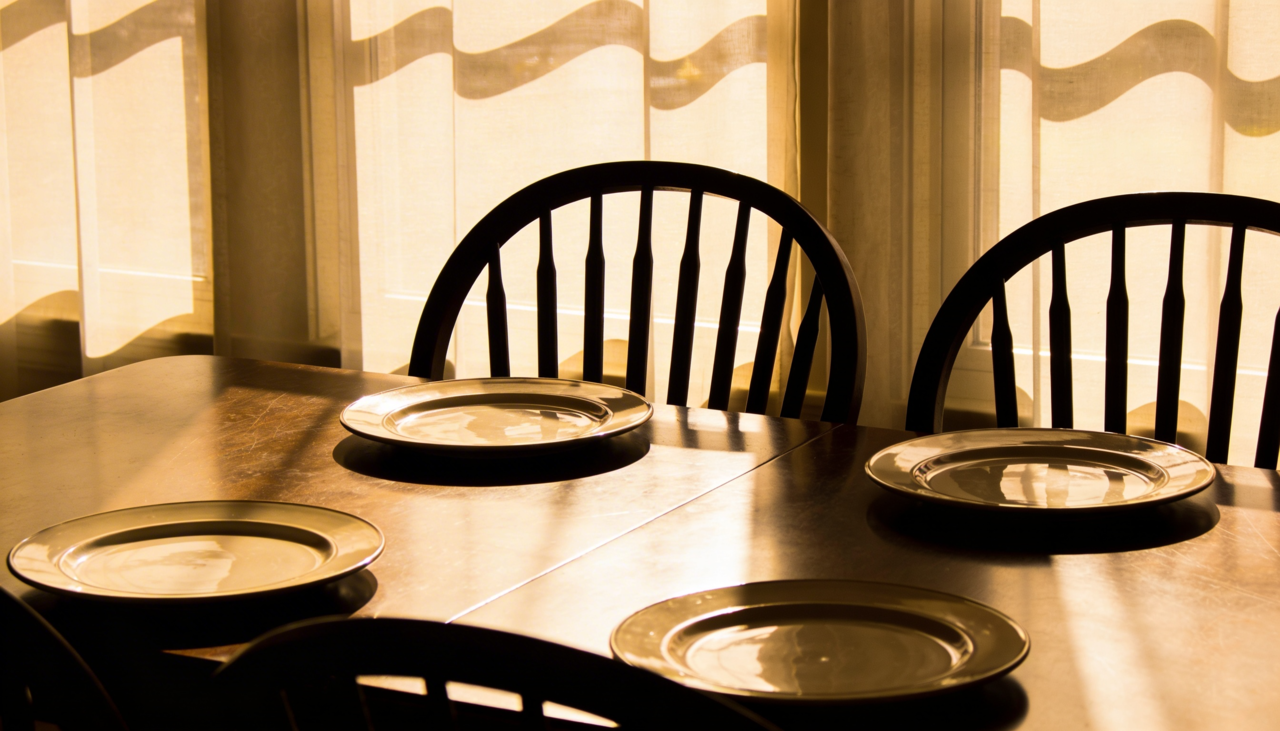 A expressão síndrome do ninho vazio descreve reações emocionais que podem surgir após a saída dos filhos de casa