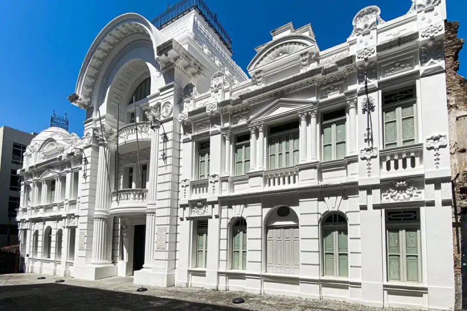 Fachado do Museu Nacional da Cultura Afro-Brasileira