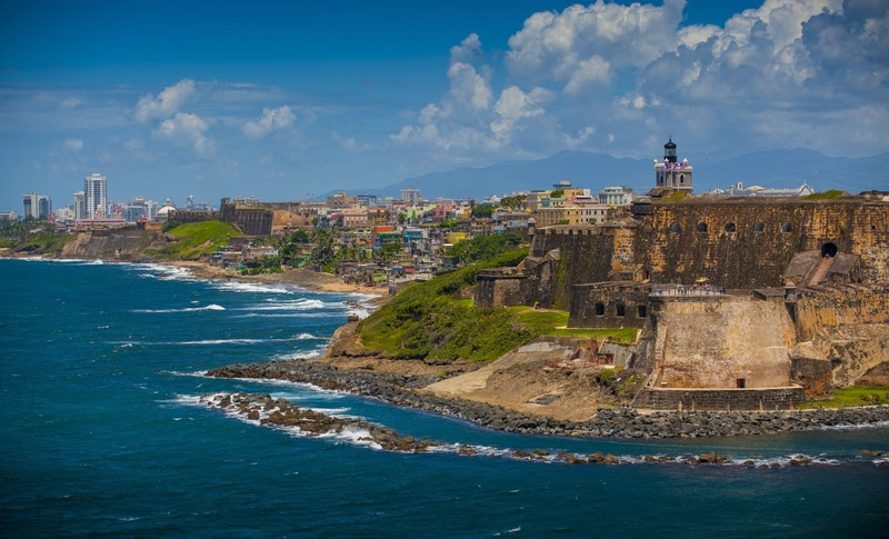Capital de Porto Rico, San Juan é o epicentro de uma mistura cultural entre Espanha, Estados Unidos e povos indígenas locais