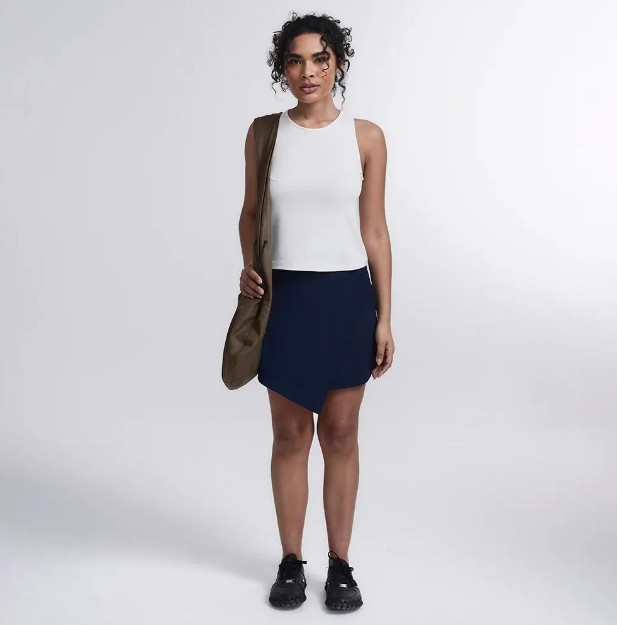 Essas regatas saem por R$69 no Mercado Livre