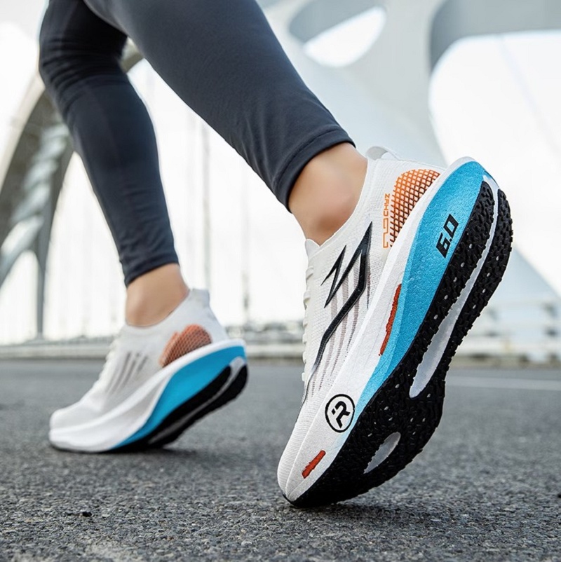 RunShoes 6.0 custa R$172,48 na Temu