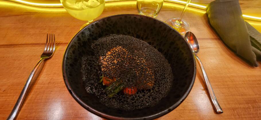 A apresentação dos pratos é uma experiência a parte no Karai