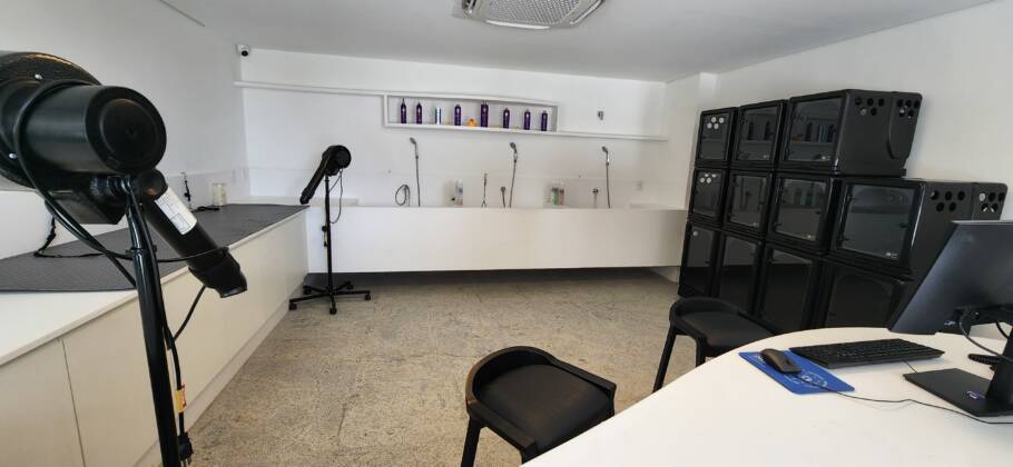Espaço Dog Friendly, com espaço para banho e tosa