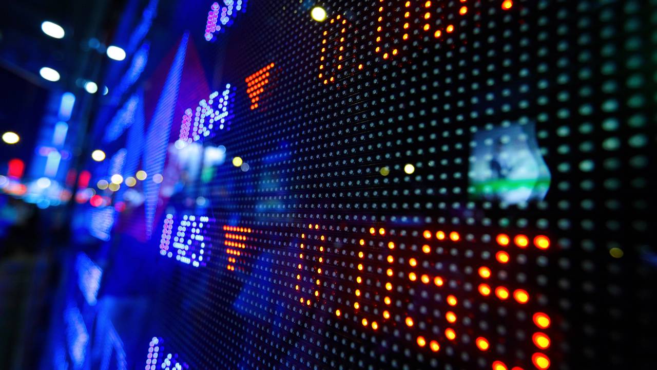 O segredo para começar a investir em ações em 2026 com "dinheiro de uma bolsinha"