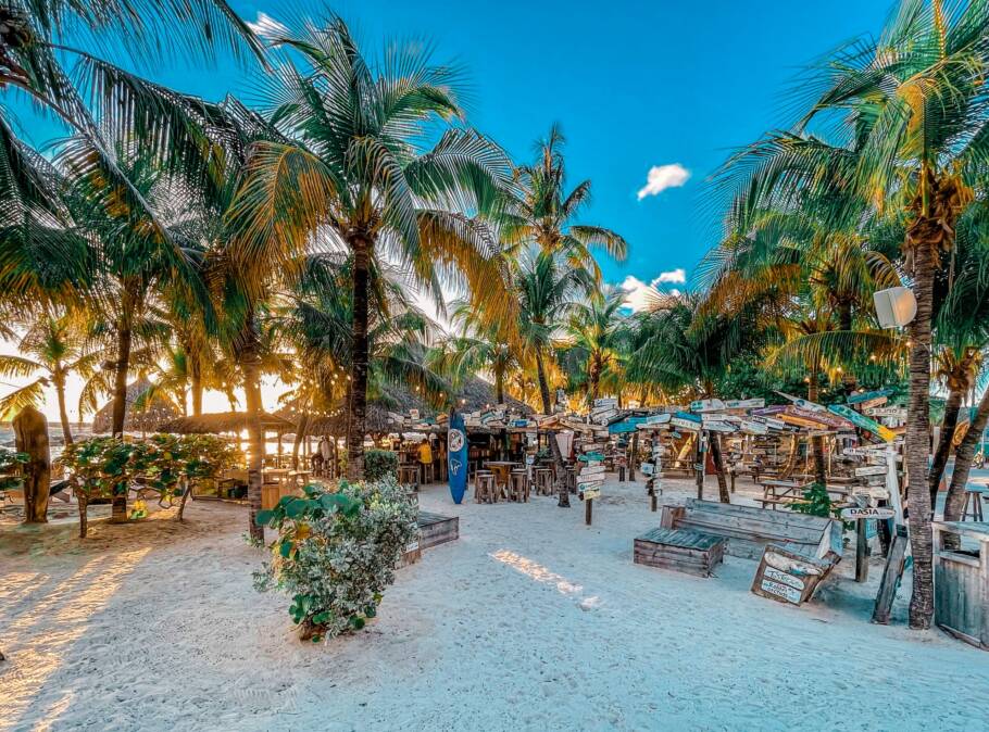 O descolado Chill Beach Bar & Grill