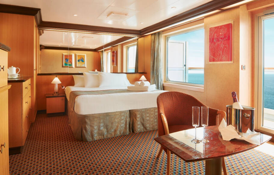 Interior de uma das cabines do navio Costa Fascinosa