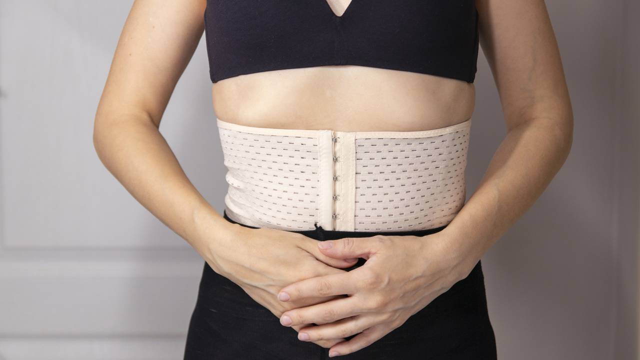 A diástase afeta a estabilidade de toda a sua coluna. Confira as 3 fases essenciais do tratamento e saiba quando é o momento certo de migrar do RPG para a musculação.