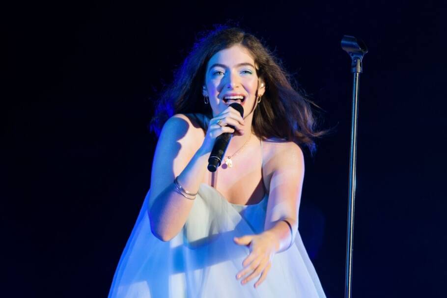 Sensibilidade e força poética marcam o retorno de Lorde ao Brasil (Imagem: Christian Bertrand | Shutterstock)