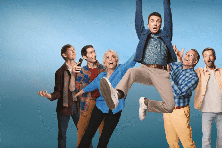 “Malcolm: A Vida Continua Injusta” reúne o elenco original da série em um reencontro familiar cheio de tensão e nostalgia (Imagem: Reprodução digital | Disney+)