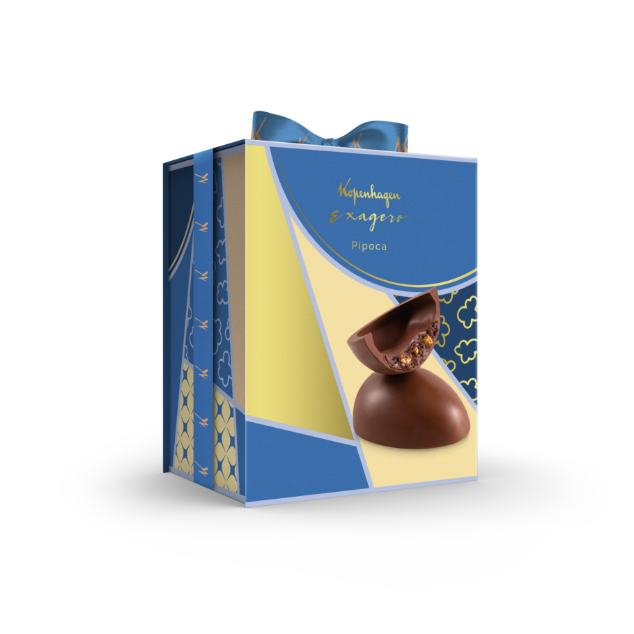 Ovo de Páscoa com recheio de chocolate e pipoca