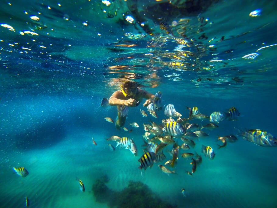 Os parrachos de Maracajaú ficam a a 7 km da costa de Maxaranguape (RN)