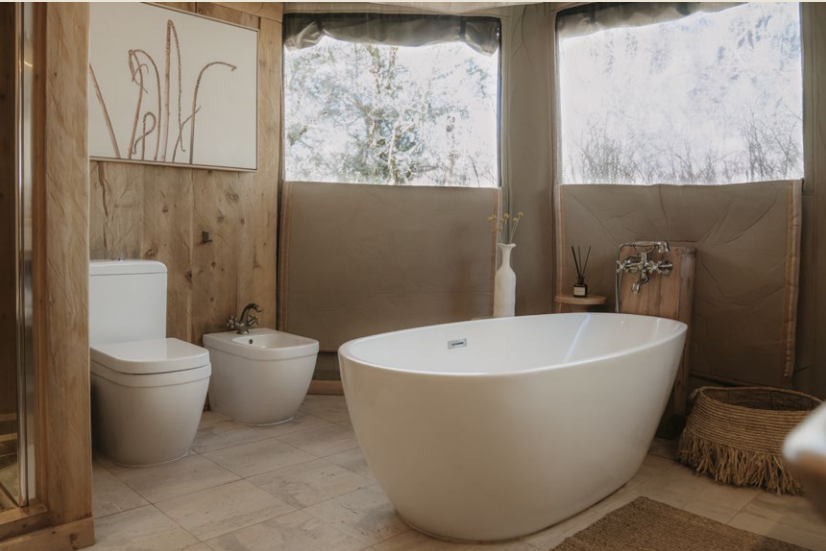 O UNAI conta com tendas de 40 m² e 60 m²