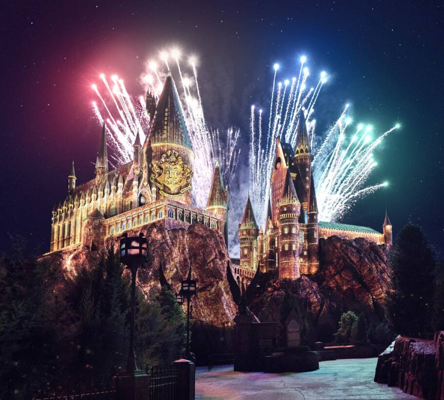 Show de projeções no castelo de Hogwarts, na área temática Harry Potter no Islands of Adventure