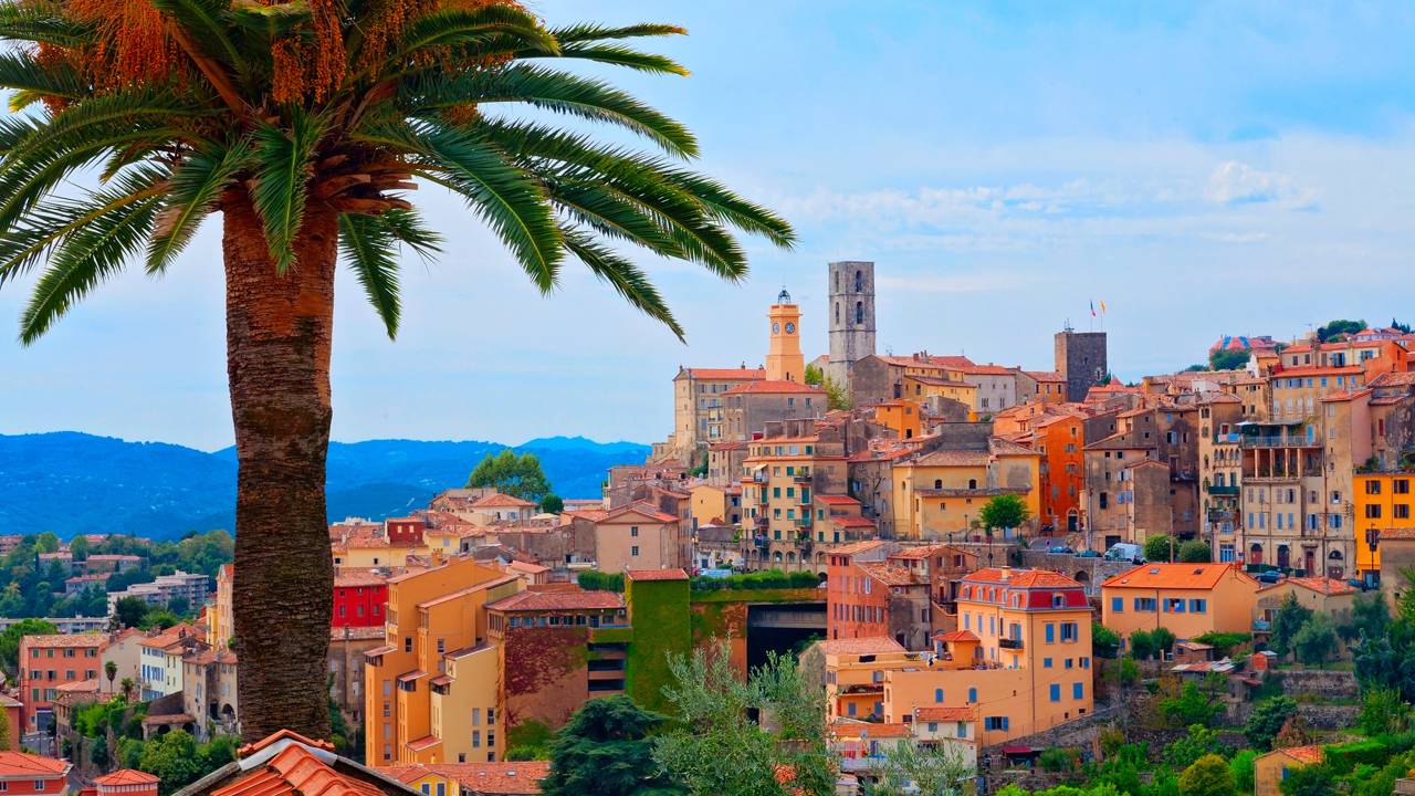 O jasmim é, sem dúvida, a flor símbolo de Grasse