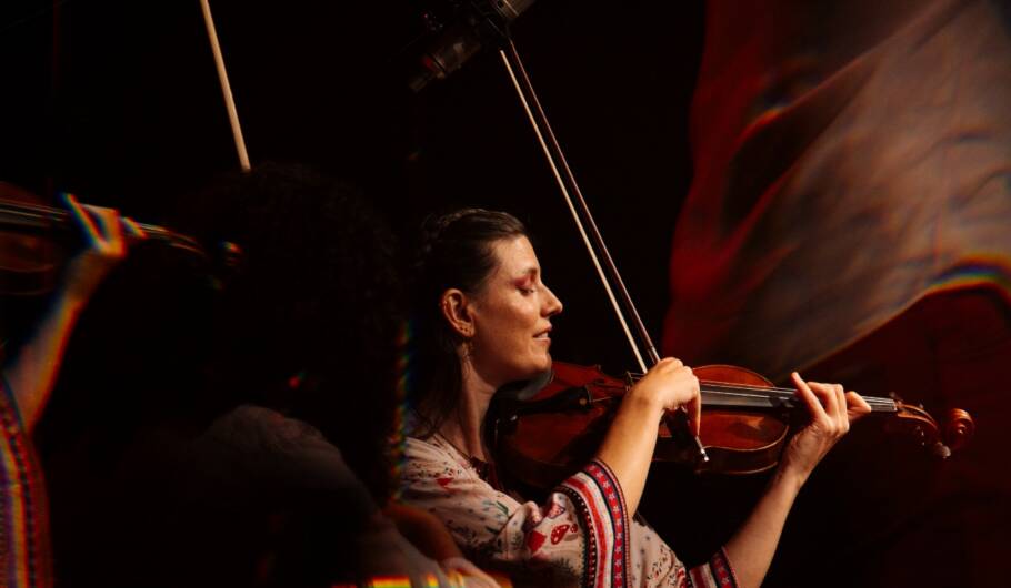 O Instrumental Sesc Brasil acontece há mais de 30 anos. Na foto, Vanille Goovaerts, que se apresentou ao lado de Ricardo Hetz em 2026