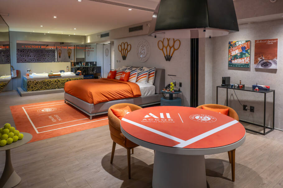 O quarto temático ocupa desta vez a suíte Pullman, a maior acomodação do hotel