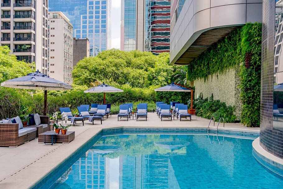 Piscina do Renaissance São Paulo Hotel