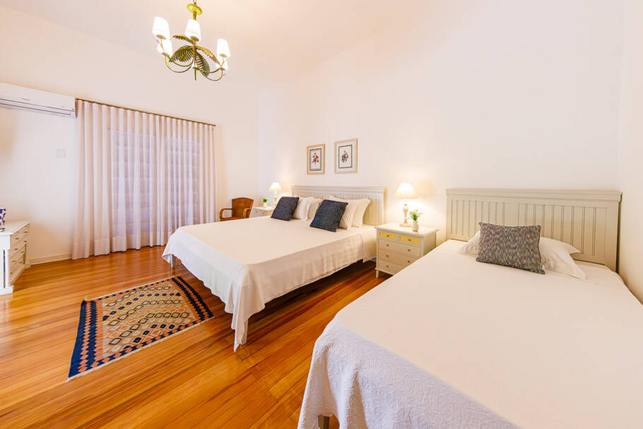 O hotel conta com apenas 42 quartos e capacidade para até 114 hóspedes