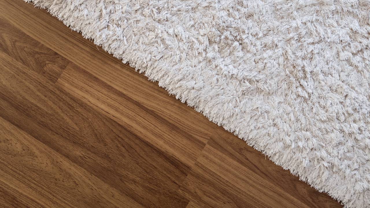 Saiba por que a primavera é a estação ideal para a faxina profunda dos seus têxteis.