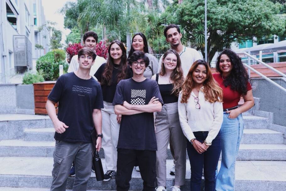 Inscrições seguem abertas até 15 de maio; programa tem duração de 18 meses e modelo híbrido