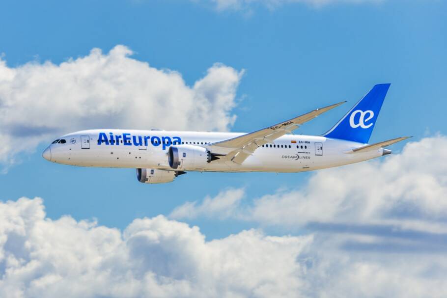 A Air Europa tem voos saindo de São Paulo e Salvador para diversos destinos europeus
