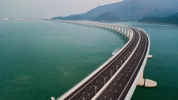 A China não construiu uma ponte inteira de bambu, e essa nuance é importante.