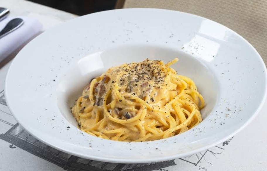 O Bicchieri, em Pinheiros, lançou a ação “Segundas Intenções”, que presenteia os clientes com pratos de pastas tradicionais italianas durante o almoço e o jantar