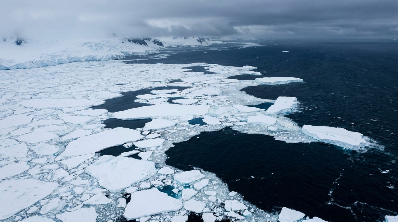 Boias Argo monitoram o calor oculto sob a superfície do oceano Austral.