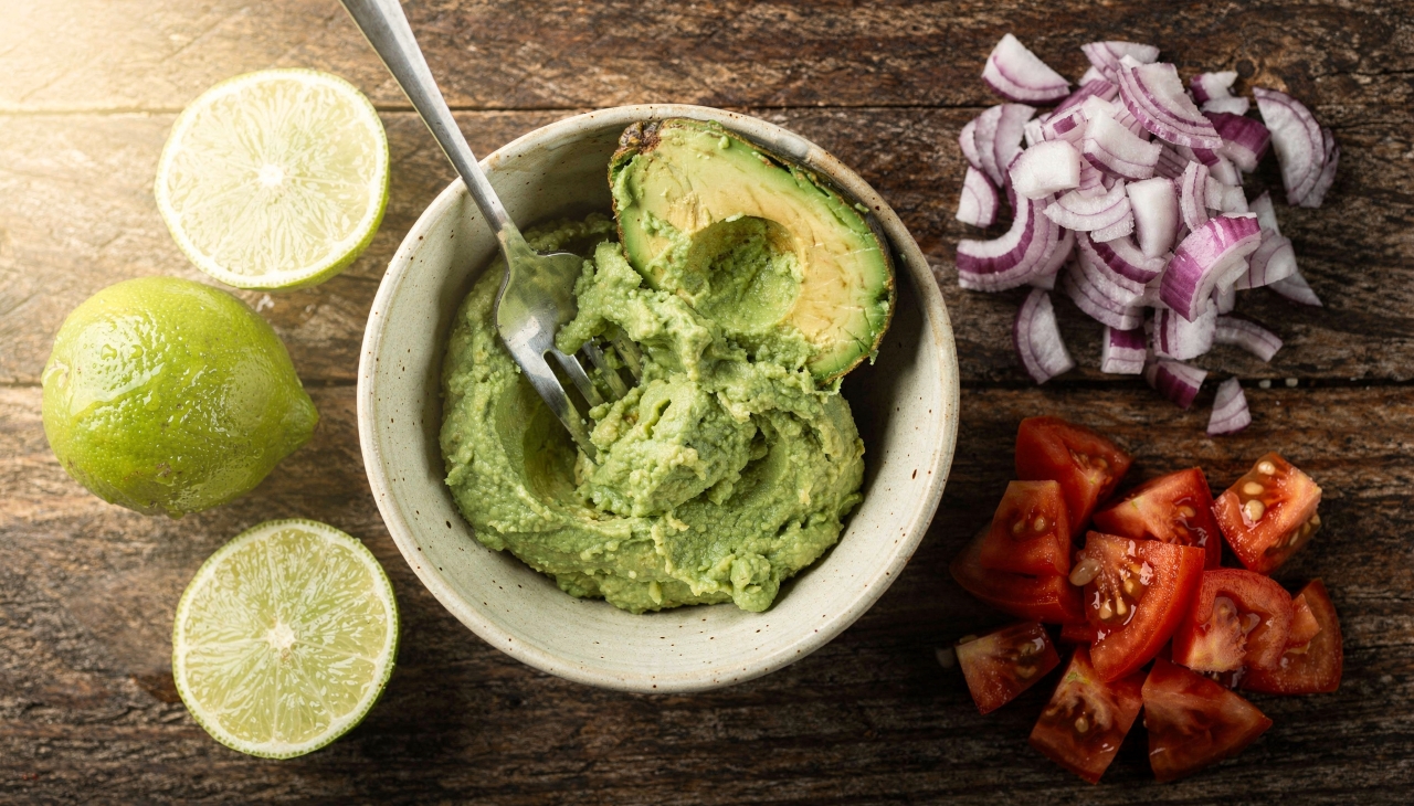 Ingredientes frescos garantem o sabor autêntico do guacamole