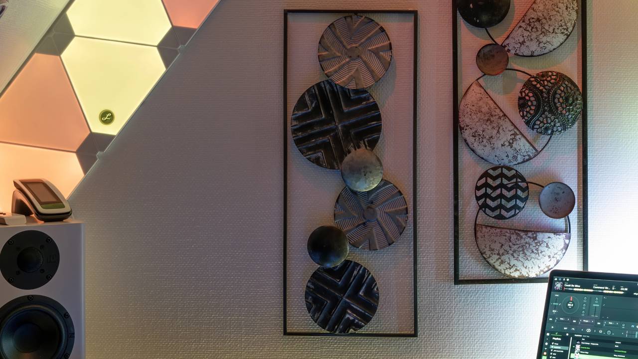 Painéis decorativos unem praticidade, design sofisticado e manutenção simples em reformas sem quebradeira.