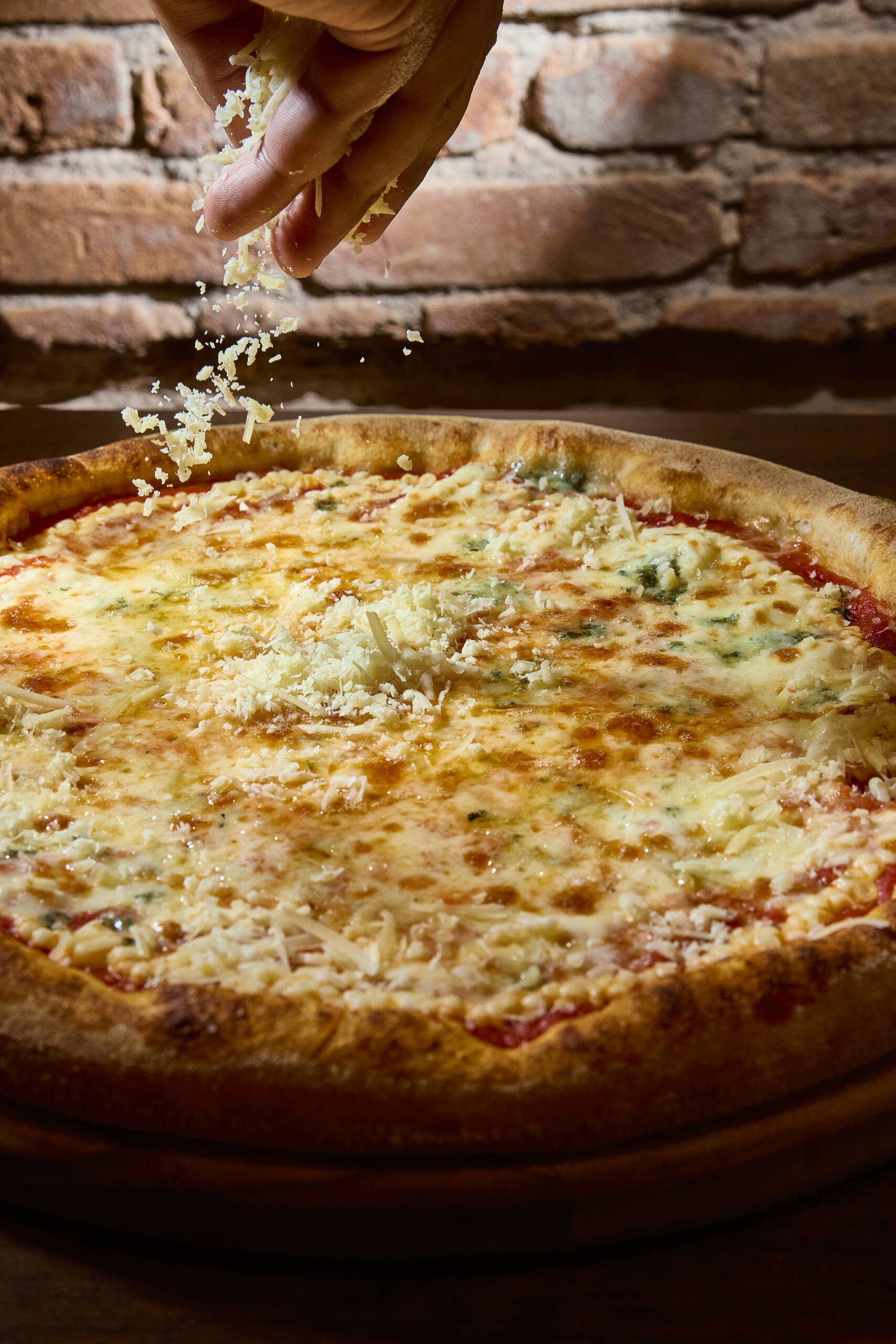 A pizza de Quatro Queijos é uma das queridinhas da Vitto & Giulio Pizza
